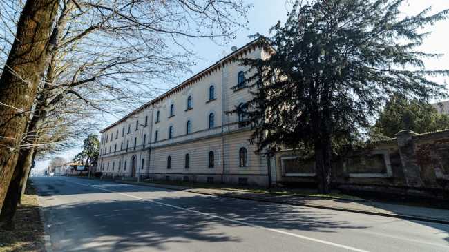 novara caserma cavalli