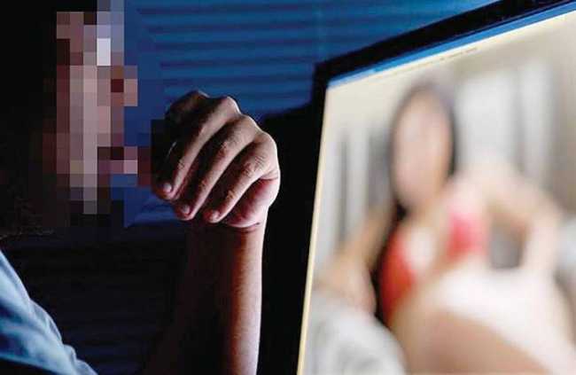 sextorsion