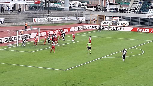 Calcio svizzero: Lugano, eurogol ma tanti errori; sconfitto il Chiasso