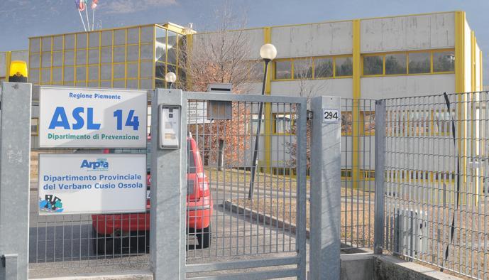 Arpa smantellata pezzo a pezzo