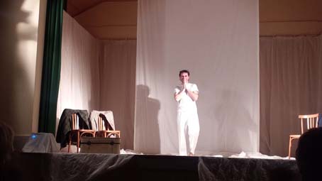 La storia della Bemberg e l'attualità sul palco di Bolzano Novarese