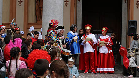 Borgomanero, grande partecipazione al Carnevale 2019. Foto