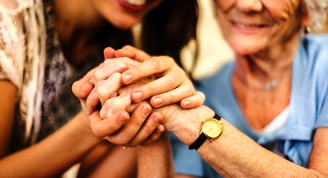Mai Troppo Tardi: il progetto novarese che connette le generazioni