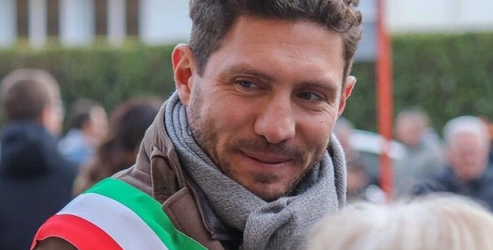 Unione. Pietrasanta: "Accanto al sindaco di Grignasco per la vicenda migranti"