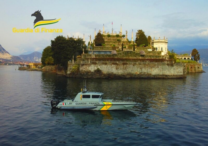 Pontili “abusivi”, cantiere nautico sanzionato per oltre 100.000 euro