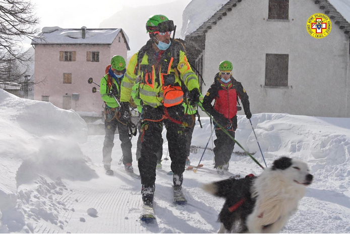 Rischio valanghe, l'appello del Soccorso alpino alla prudenza 