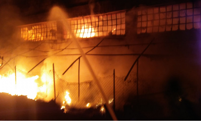 Incendio Valpicar: ingenti i danni