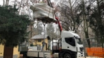 A breve il posizionamento dei nuovi giochi al Parco dei Bambini di Novara