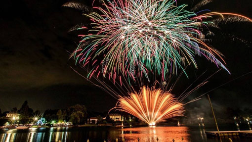 Festival dei fuochi d'artificio: sabato tappa a Sesto Calende         