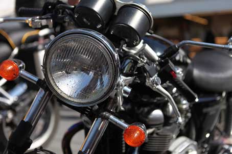 Arona, nuovo parcheggio per le moto