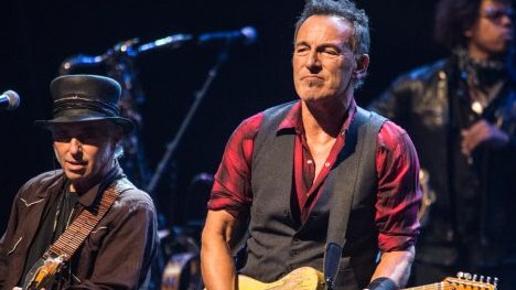 Bruce Springsteen: la storia della sua vita in scena a Meina