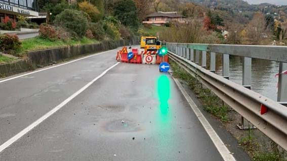 Arona, attivato il senso unico alternato sulla SS33 del Sempione