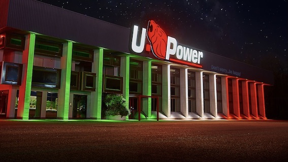  Paruzzaro: azienda illuminata con il tricolore e spot in tv