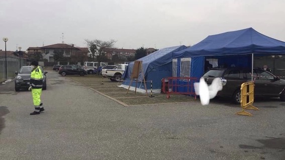 Varallo Pombia: attiva la postazione per tamponi "drive through" nell'area del campo sportivo