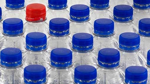 Oleggio Castello "plastic-free": 200 borracce per gli alunni delle elementari