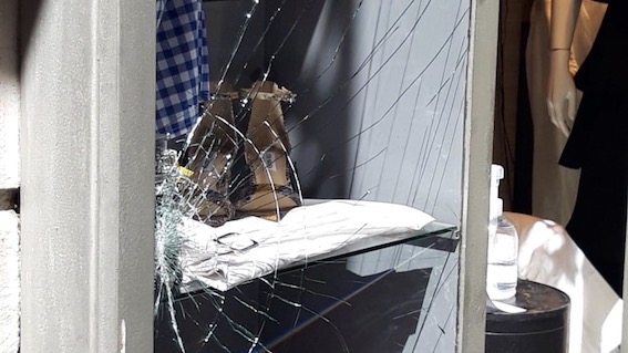  Ultimo fine settimana di orari limitati dei locali