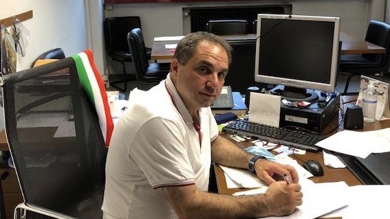 Castelletto Ticino, il sindaco ha fatto chiarezza sulla situazione delle chiusure e sequestri