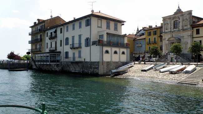 Arona: effettuati controlli ai locali nel corso della prima serata di riapertura