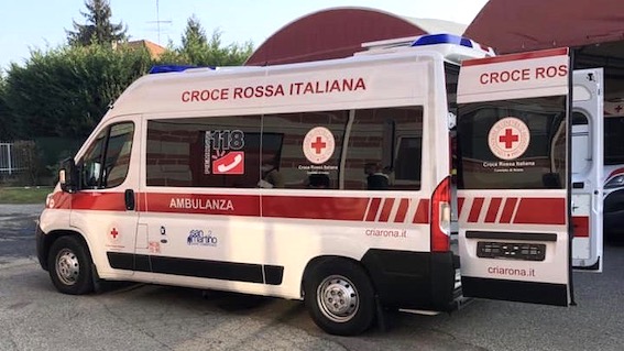 Nuovo mezzo per la Cri di Arona