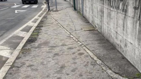 Arona, a settembre interventi a tre marciapiedi cittadini