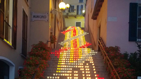 Belgirate: lo Scalone illuminato per la festa dell’Addolorata