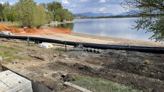 Arona, proseguono i lavori per la nuova spiaggia libera