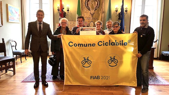 Arona "Comune ciclabile": il riconoscimento da Fiab