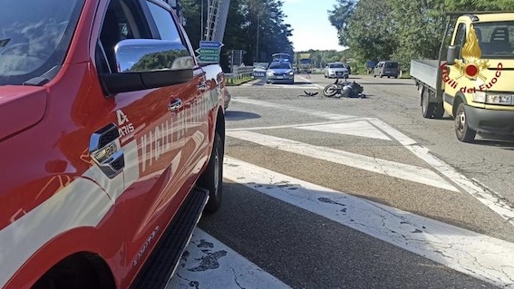 Paruzzaro, chiesta realizzazione di una rotonda all'uscita dell'autostrada