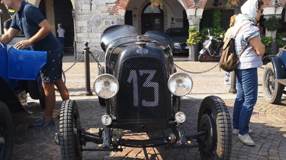 Conto alla rovescia per la terza edizione della rievocazione storica della Arona-Stresa-Arona.