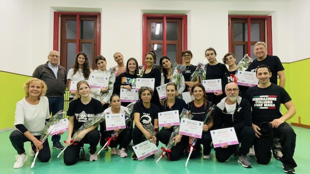 Divignano, concluso corso di difesa personale femminile