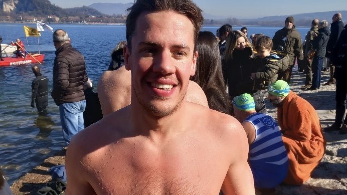 Arona, la "Ice Sprint" al novarese Riccardo Chiarcos