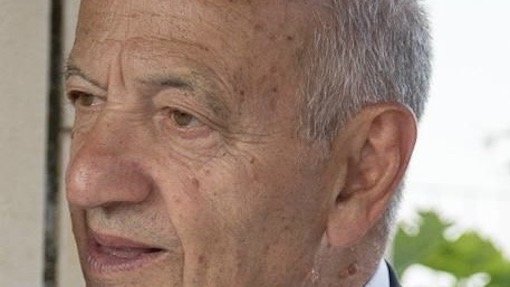 Arona, grande cordoglio per la scomparsa del prof. Pietro Robberto