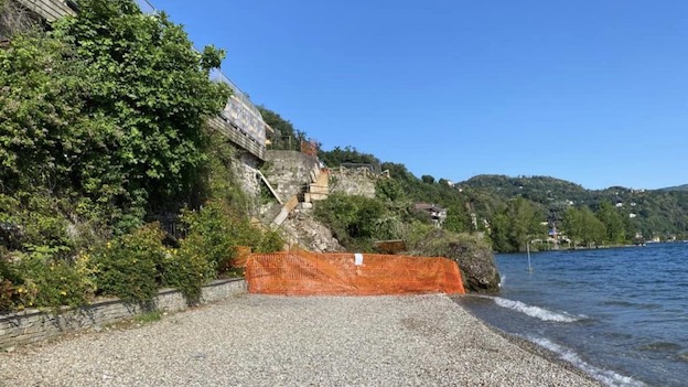 Arona, previsto il ripristino della scaletta di accesso dalla SS33 alle Rocchette