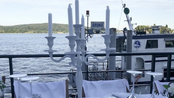 Arona, torna l'appuntamento con la "Cena in bianco"