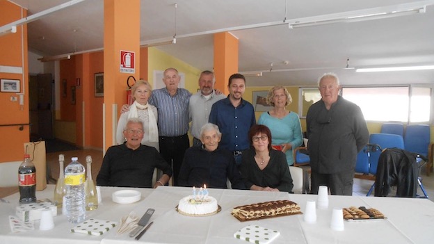 Lesa, festa per i 102 anni del signor Italo