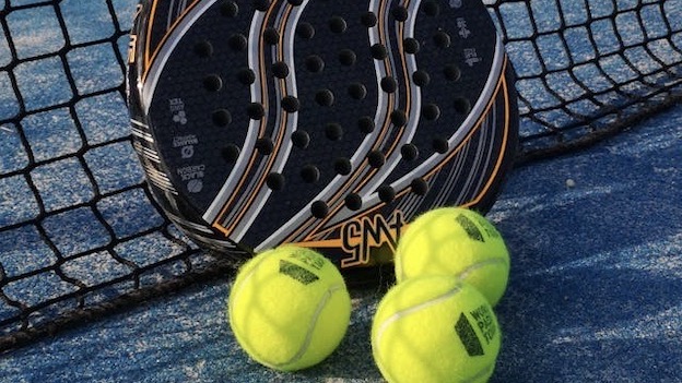 Padel benefico per creare la casa vacanza per piccoli pazienti oncologici a Lesa
