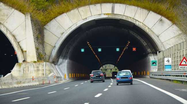 D08, nuove chiusure notturne fra Castelletto Ticino e Sesto Calende