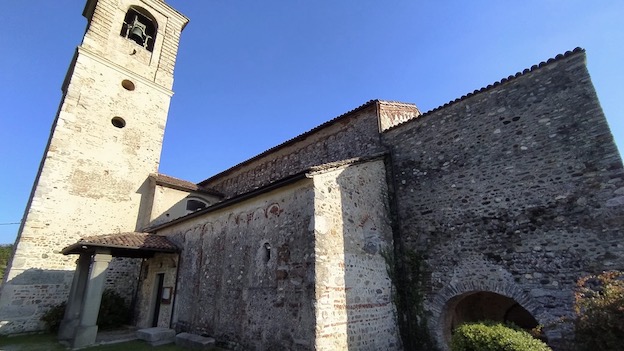 Pombia, visita al cantiere recupero degli affreschi della chiesa di San Vincenzo