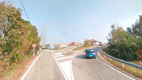  Borgomanero, chiusa la rampa in discesa verso via F.lli Maioni