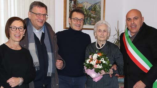 Borgomanero, cento candeline per la signora Giovannina