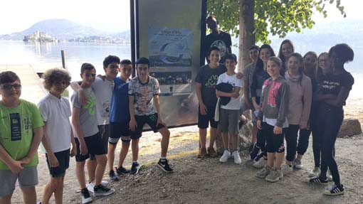San Maurizio d'Opaglio: inaugurato pannello  turistico bilingue realizzato dagli studenti