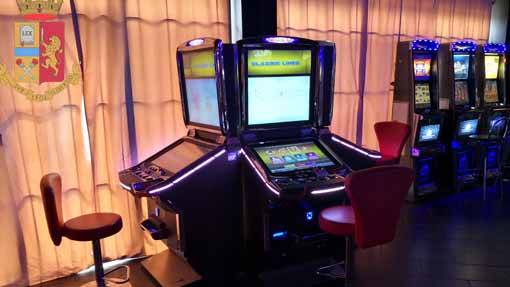 Troppe slot rispetto a quelle autorizzate: sanzionato un locale