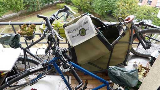 Pausa forzata per Arianna e Daniel di "Bicycles will save the world"