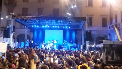 Festa dell'Uva: tanto pubblico per Cristina d'Avena e i Gem Boy. Foto