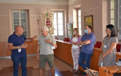 Il Comune di Borgomanero saluta Carmelo Giunta, in servizio per 39 anni ininterrotti
