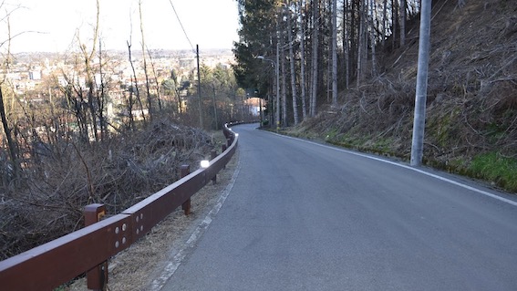 Borgomanero, collocati nuovi guard rail