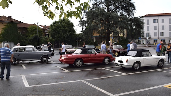 Borgomanero, svolto il secondo raduno di auto storiche
