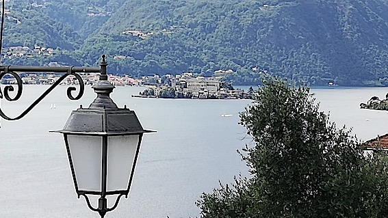 Venerdì a Orta la cerimonia di premiazione della Bandiera Verde alla Comunità del Cusio