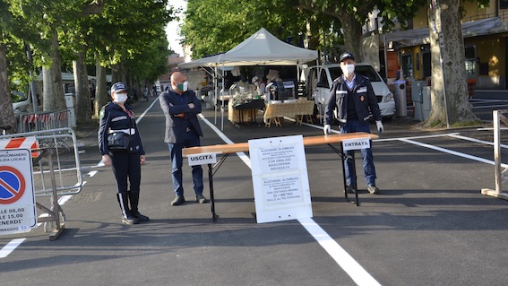 Ripartito il mercato a Borgomanero con i soli alimentari