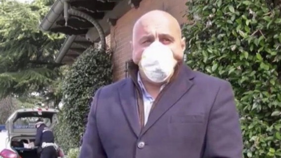 "La gente sta rispettando le nostre richieste": così il sindaco Bossi nella nostra diretta Facebook
